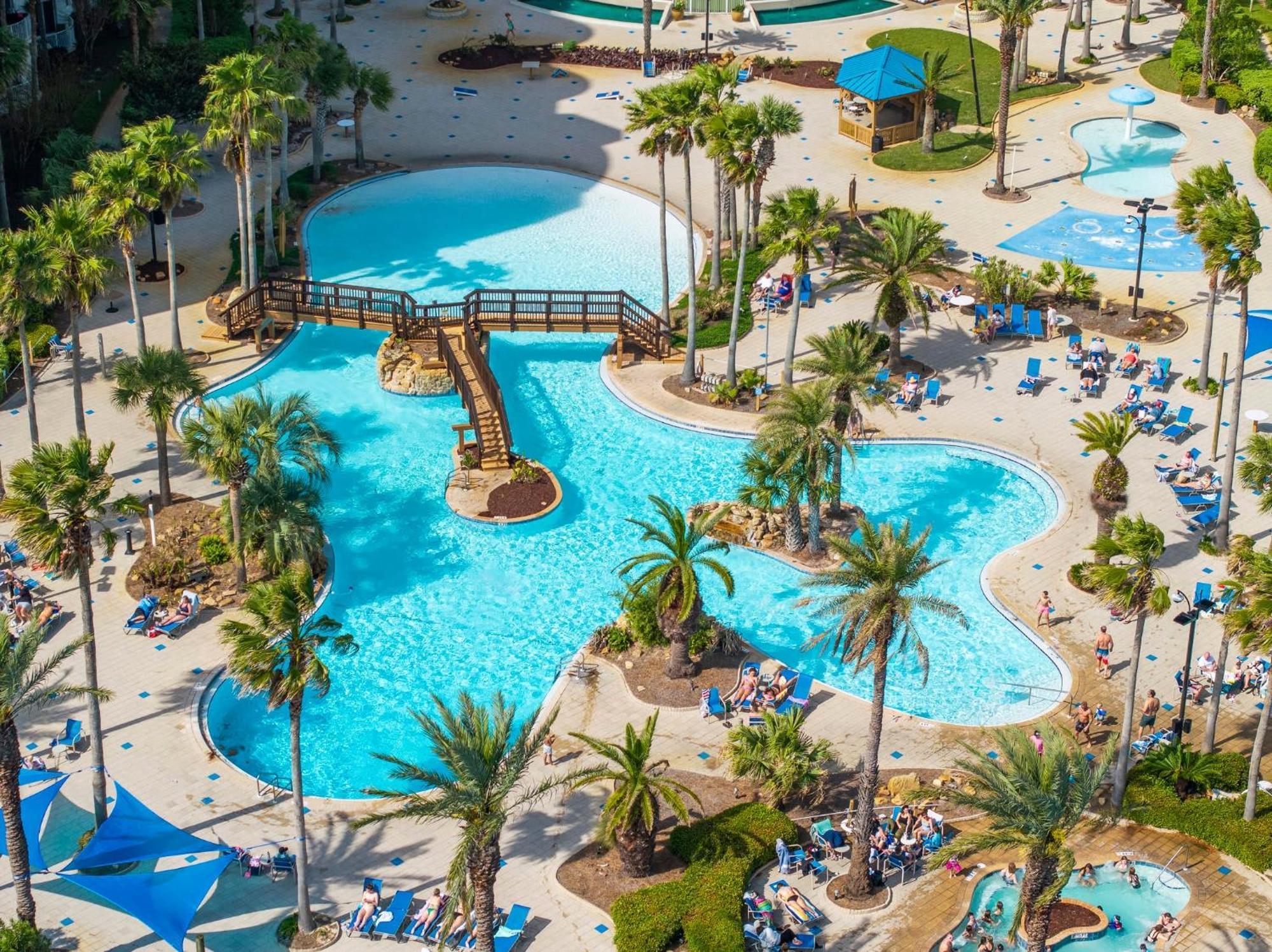 Palms 2 Bedroom King Poolside Shuttle