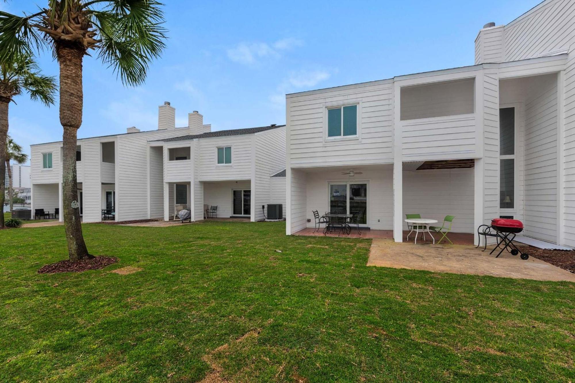 Shoreline Towers Townhouse 4-3 Holiday home Destin