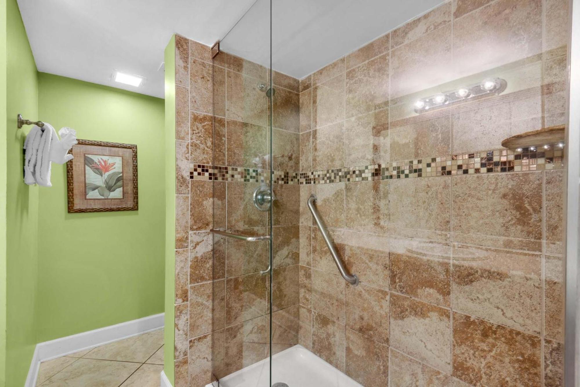 Shoreline Towers Townhouse 4-3 Holiday home