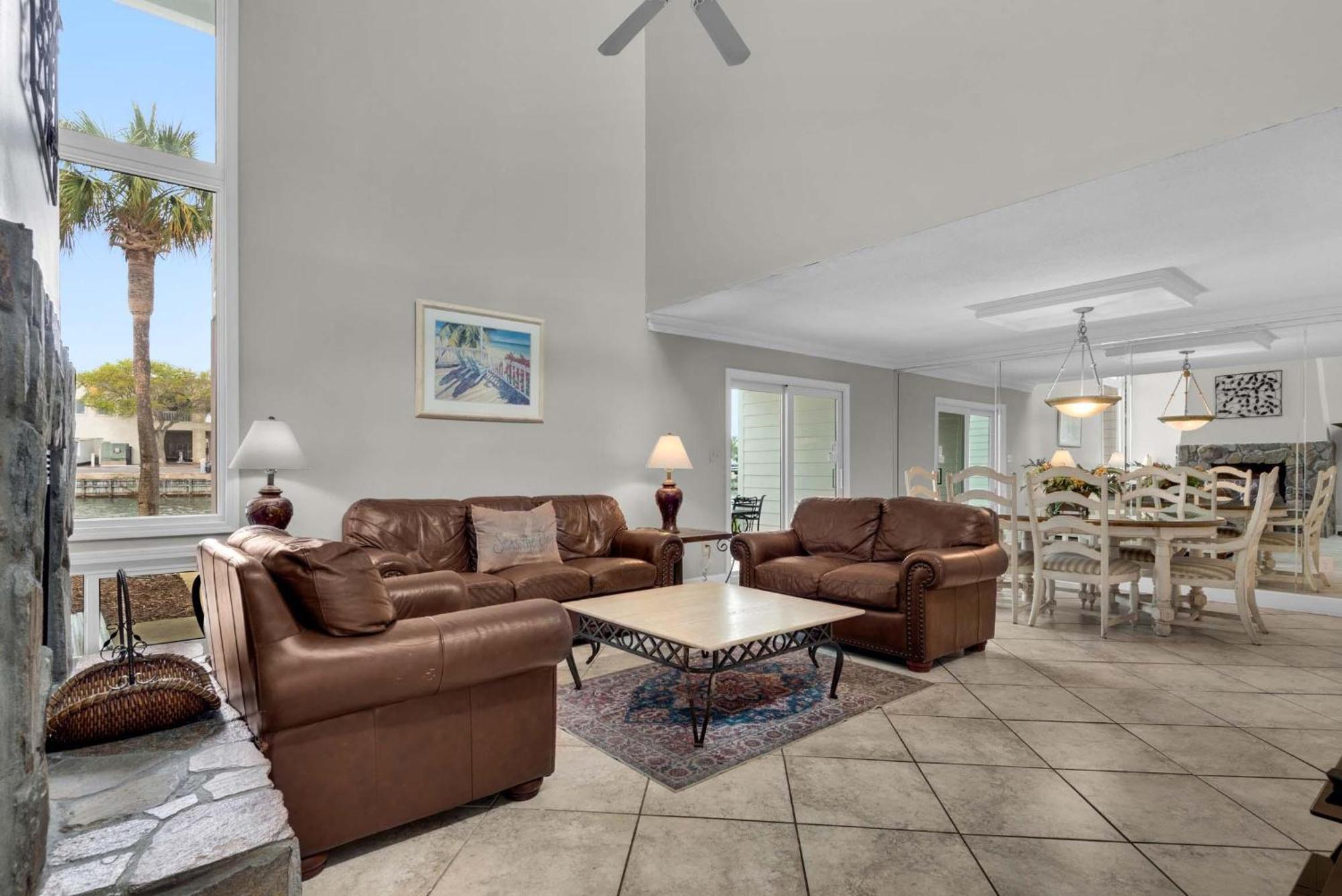 Shoreline Towers Townhouse 4-3 Destin