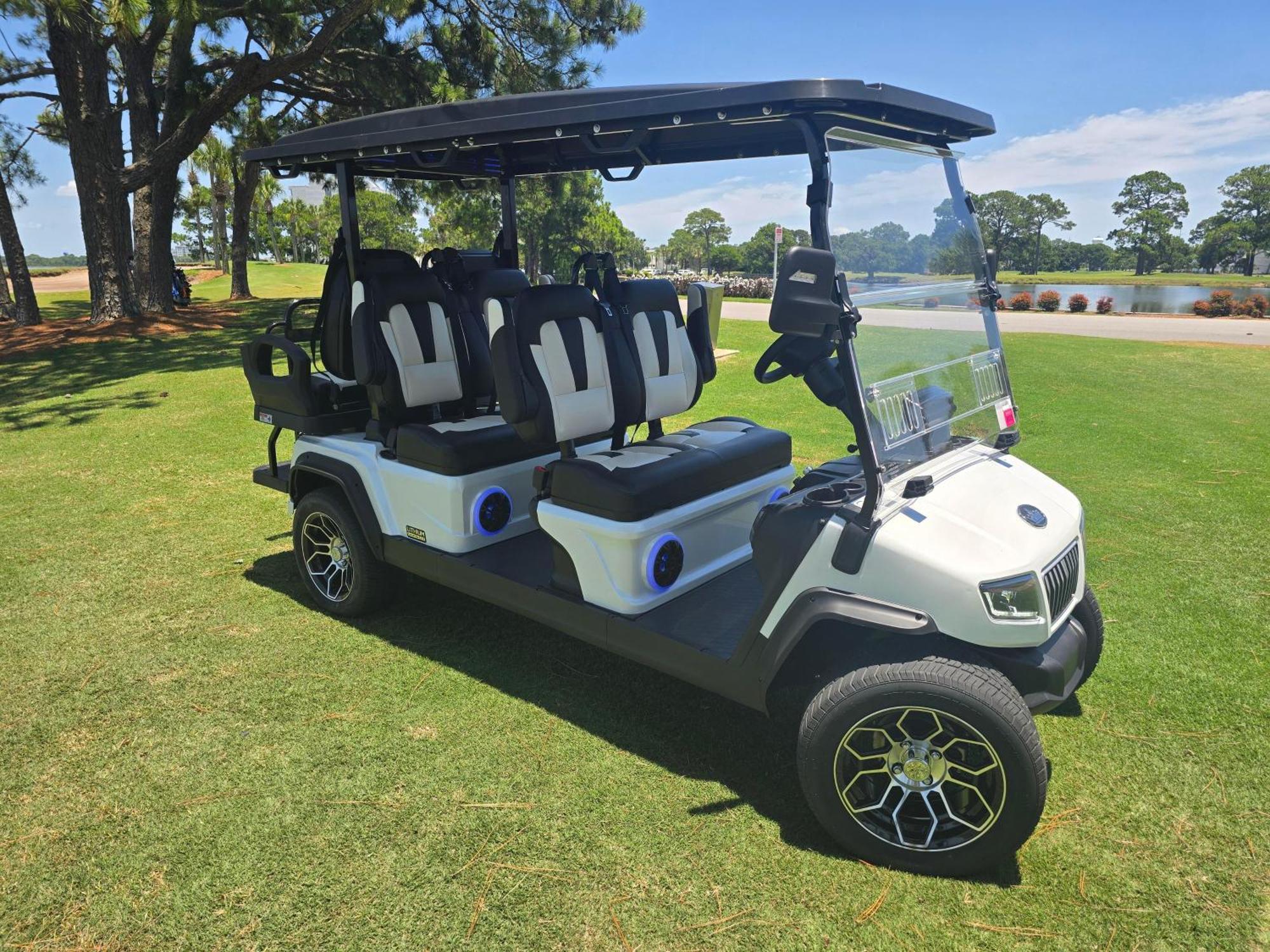 177 Fairways