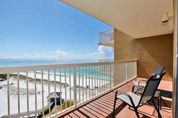 Pelican By Panhandle Getaways