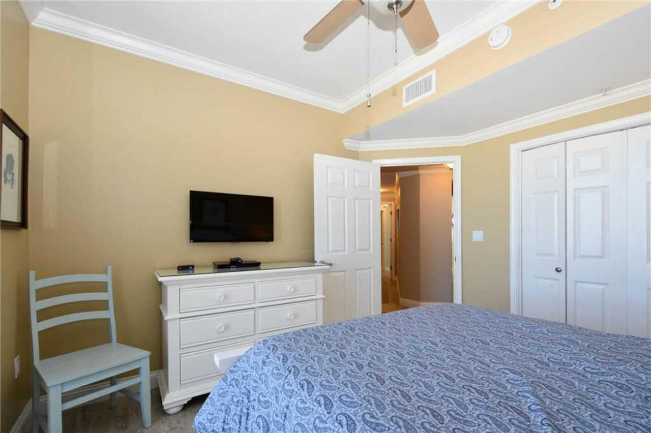 Silver Beach Towers W1204 - 3 Bedroom At Silver Beach Towers