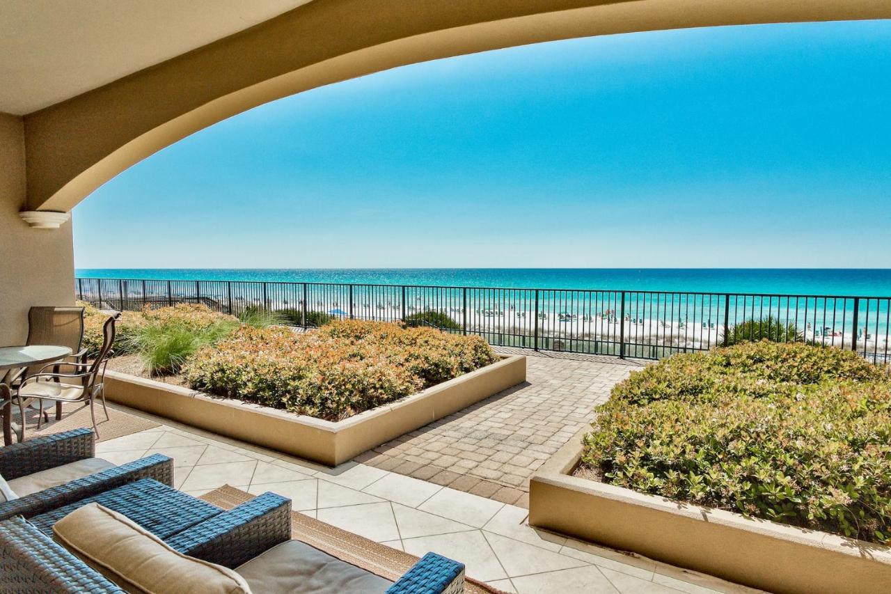 Yfab's Newest Ground Floor Gulf Front Ground Floor Coyaba 107 4 Bedrm Holiday home Destin