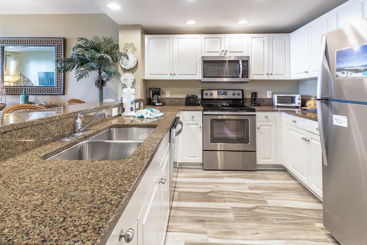 Sterling Shores 818 *