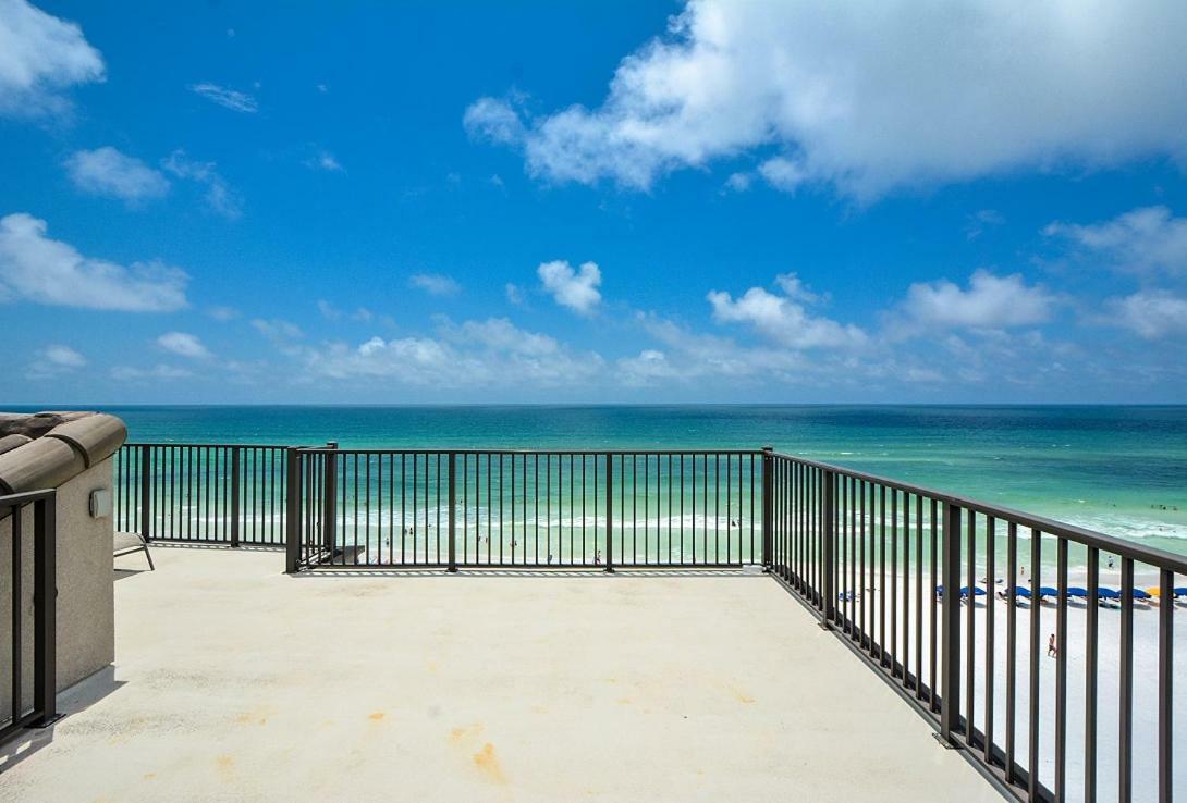 Ocean Front Escape *