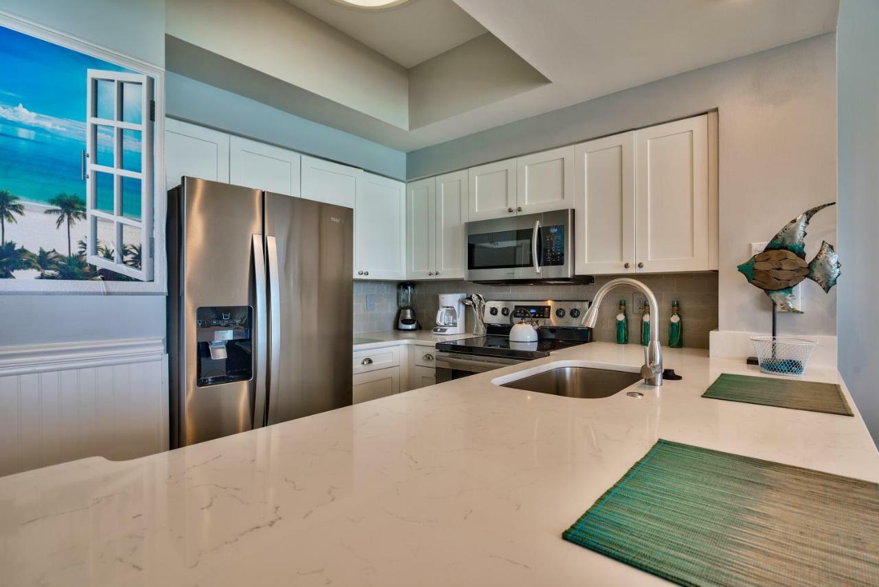 Majestic Sun 9th Floor Gulf Front 1 Bedroom
