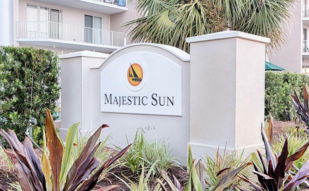 Majestic Sun 9th Floor Gulf Front 1 Bedroom *