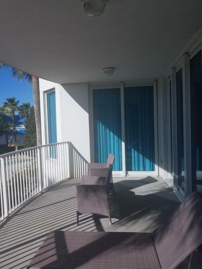 1215 A Slice Of Heaven - Destin! Pool View! Aparthotel Destin