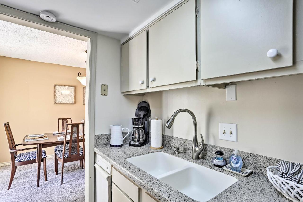 Holiday home Townhome With Access And 2 Pools!