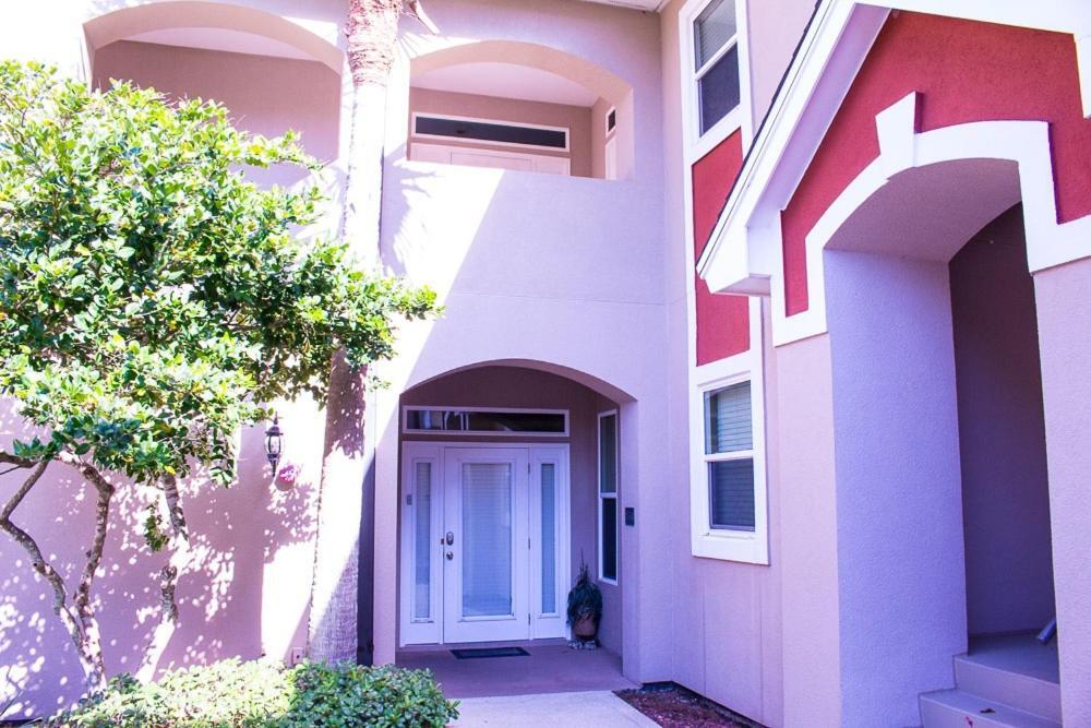 8554 Turnberry Apartment *