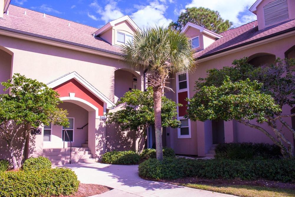 8554 Turnberry *
