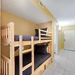 Pelican Pointe