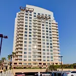Luau I 79057