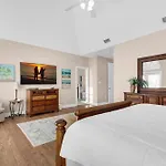 Bonaire Retreat