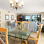 Emerald Towes 306 Beach Front 3Rd Floor Condo