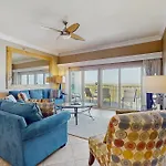 Tops\'L Beach Manor I