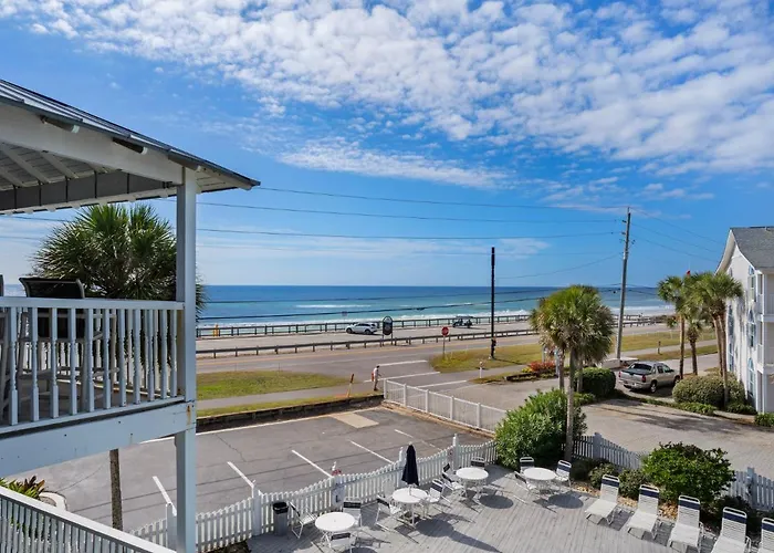 Summer Breeze Condominium 304 By Newman-Dailey