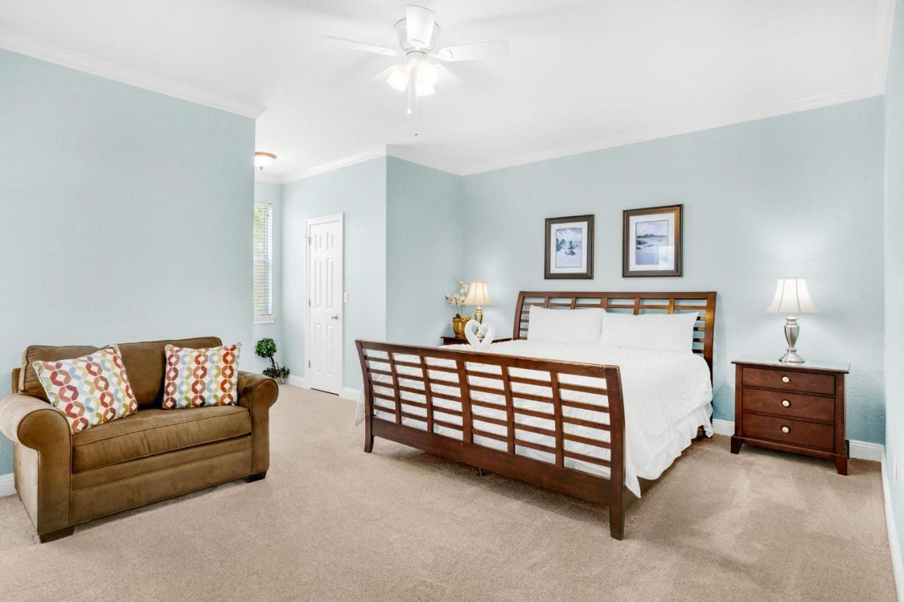 Serenity Destin