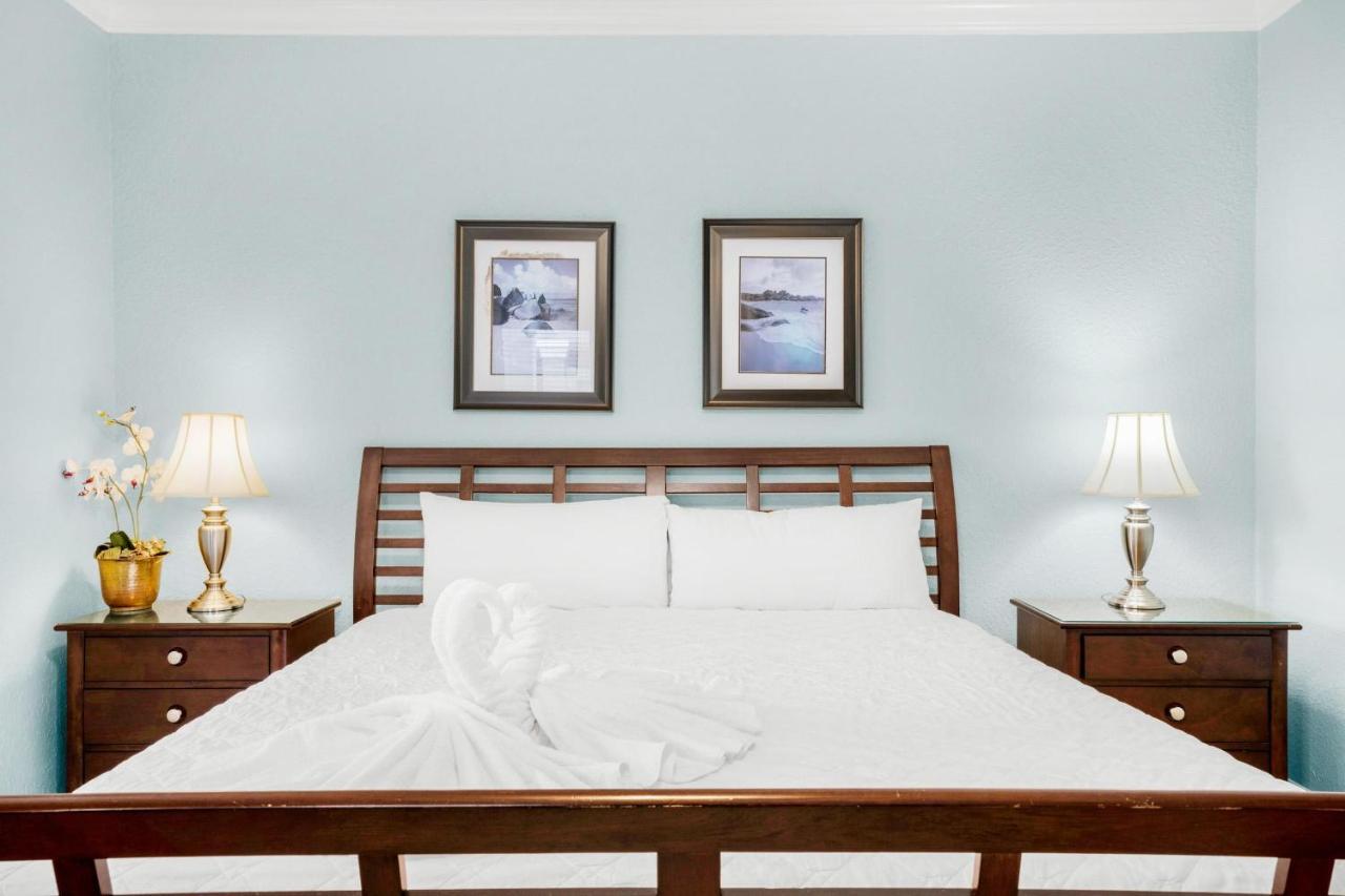 Serenity Destin