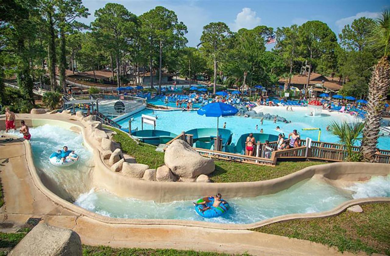 Holiday home A Wave Away Destin