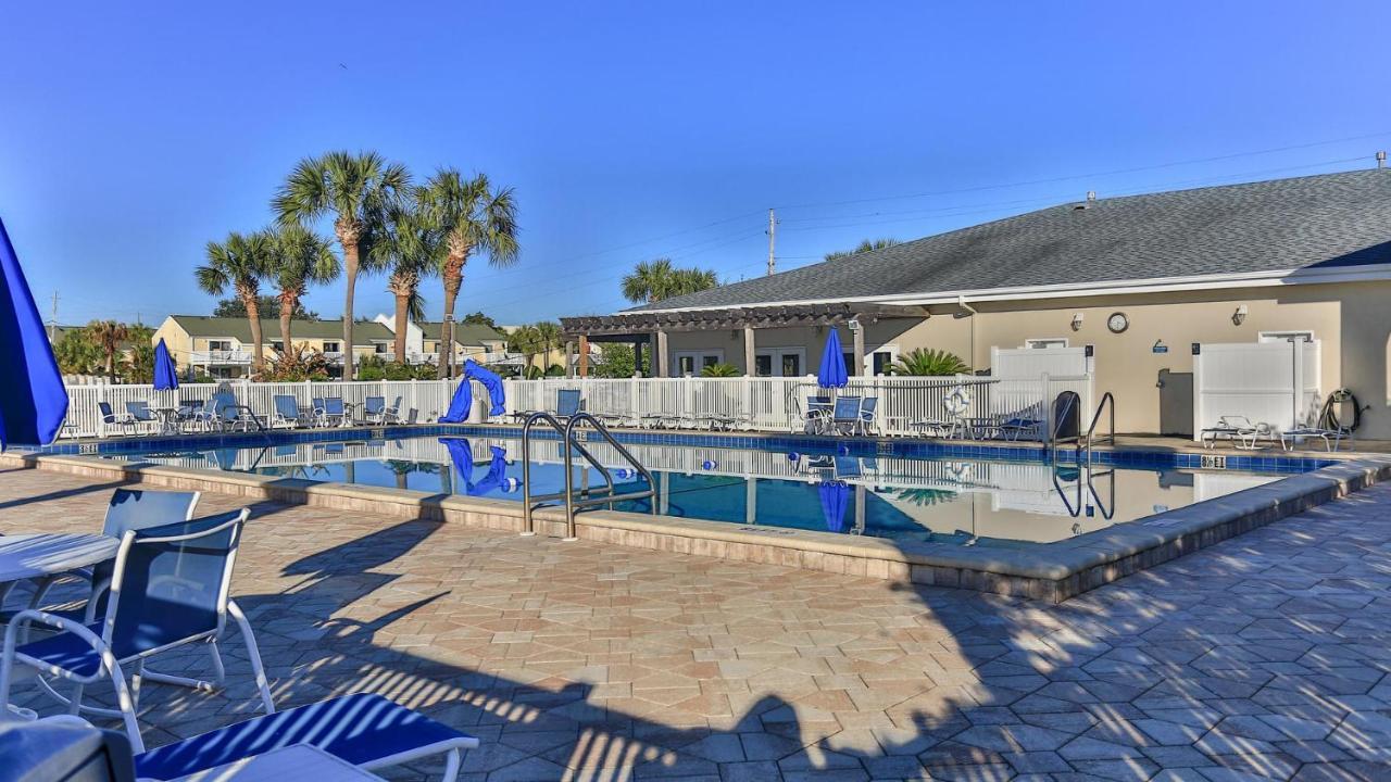 Shoreline Towers 1061 - Updated Beachfront With Incredible Views End Unit Holiday home *