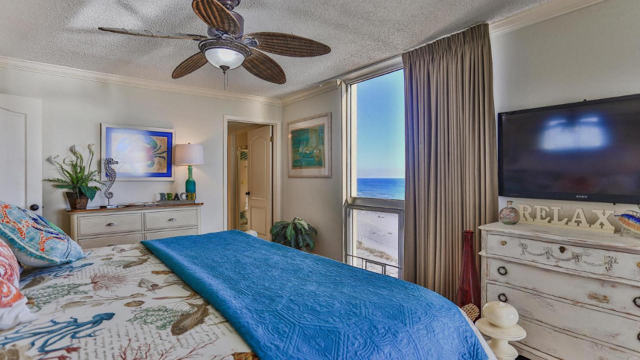 Holiday home Shoreline Towers 1061 - Updated Beachfront With Incredible Views End Unit *