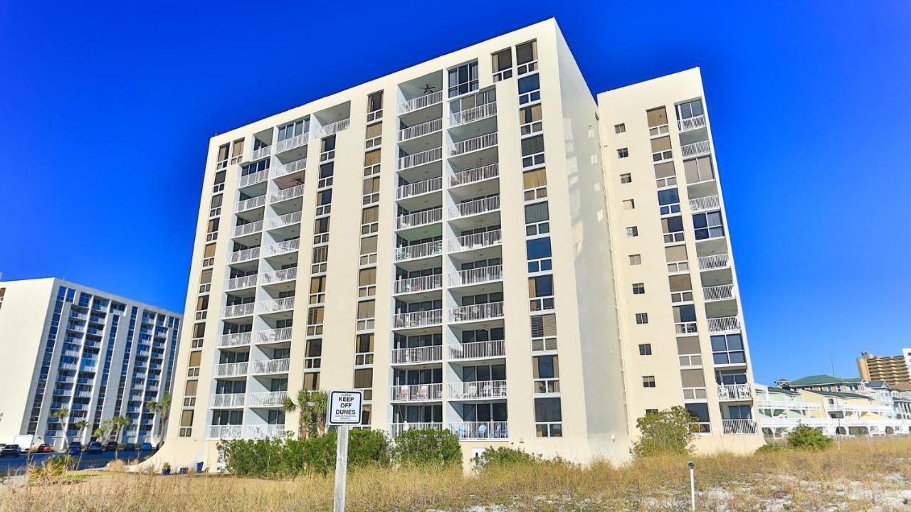 Shoreline Towers 1061 - Updated Beachfront With Incredible Views End Unit Holiday home Destin