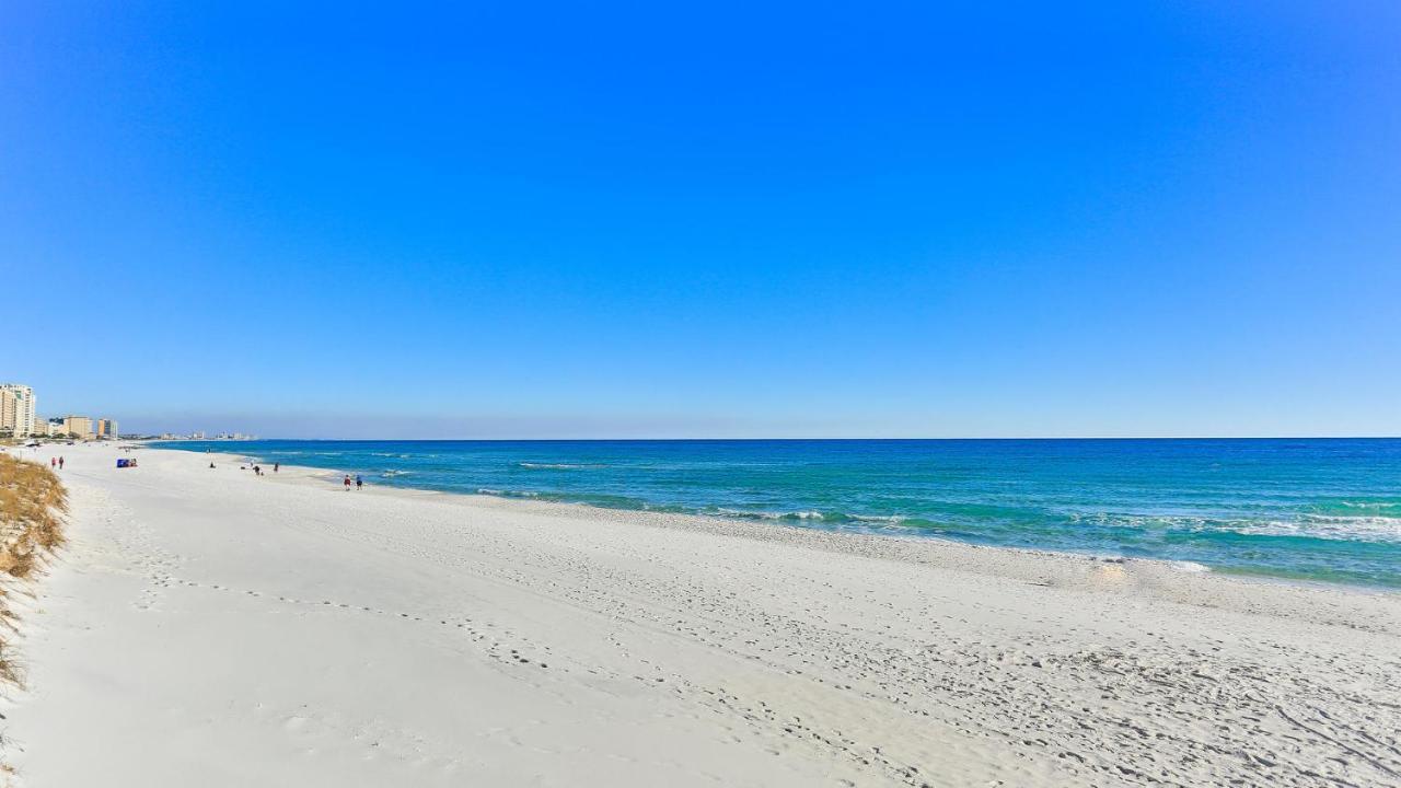 Holiday home Shoreline Towers 1061 - Updated Beachfront With Incredible Views End Unit *
