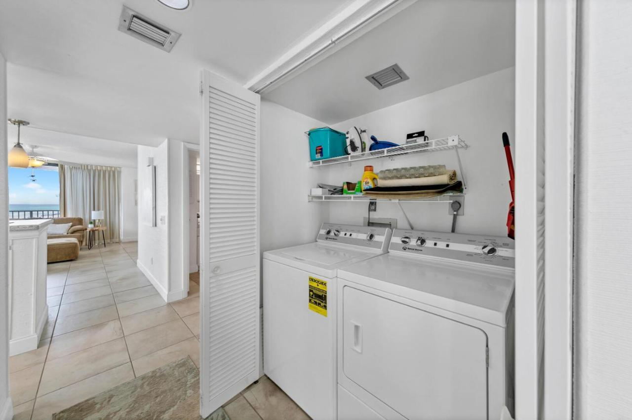 Mainsail 131 - Beachfront 2br With Free Seasonal Service * Destin