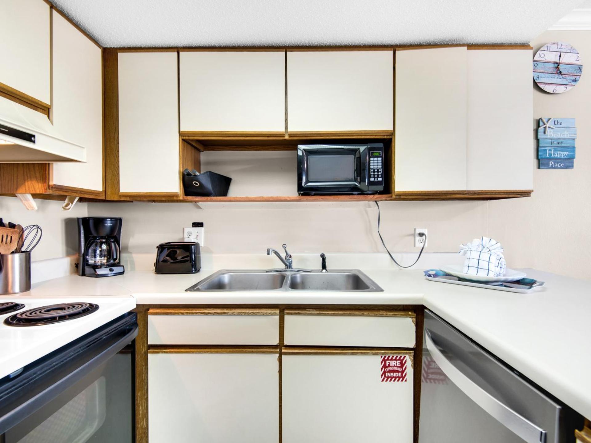 Apartment Summer Breeze 304 By Newman-dailey *