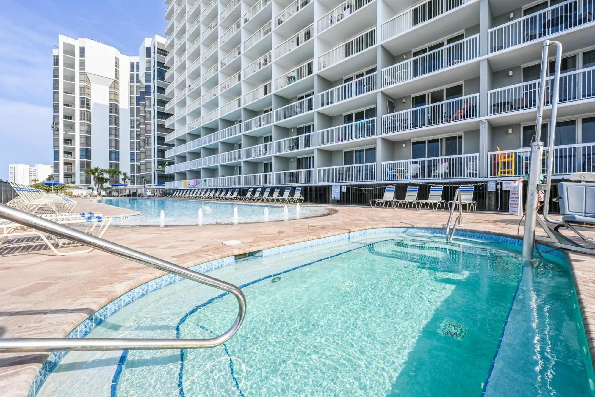 Pelican Pointe * Destin