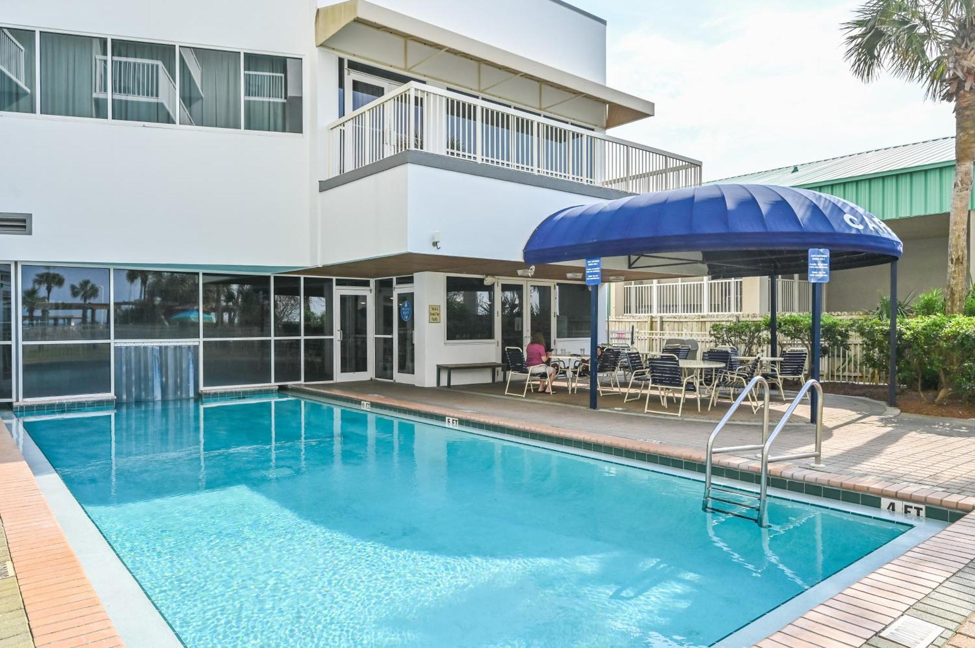 Apartment Pelican Pointe *