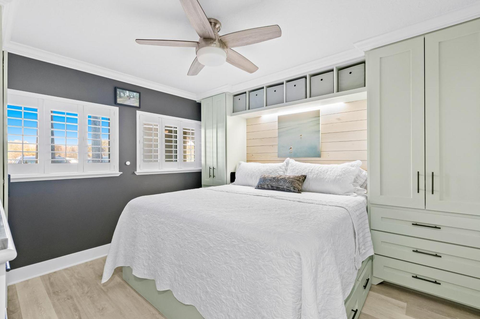 House Apartment *