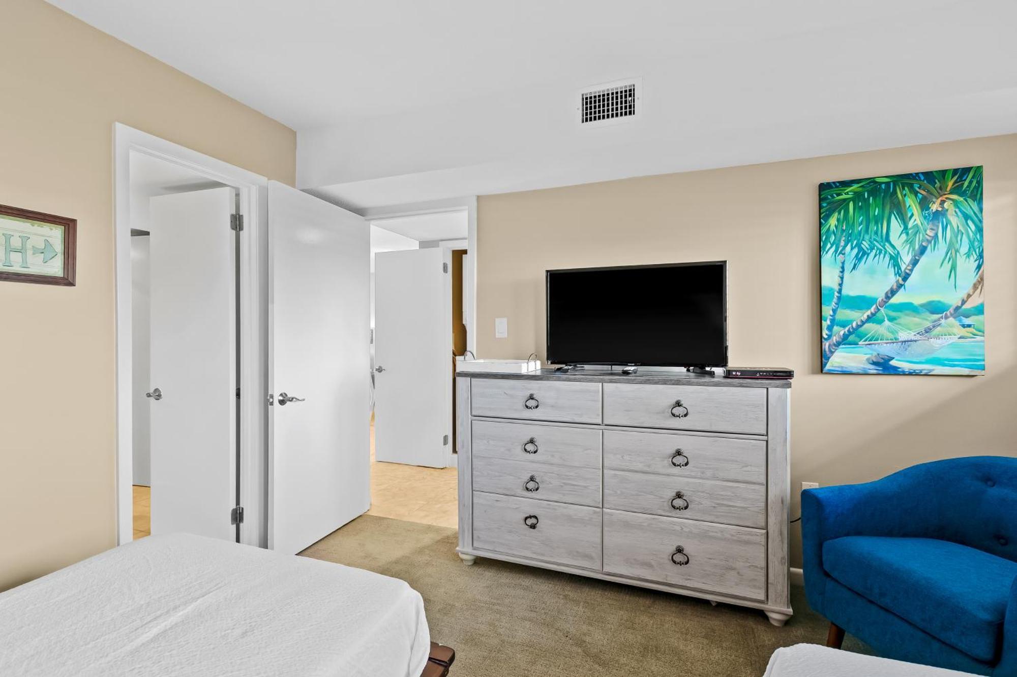 Apartment House *