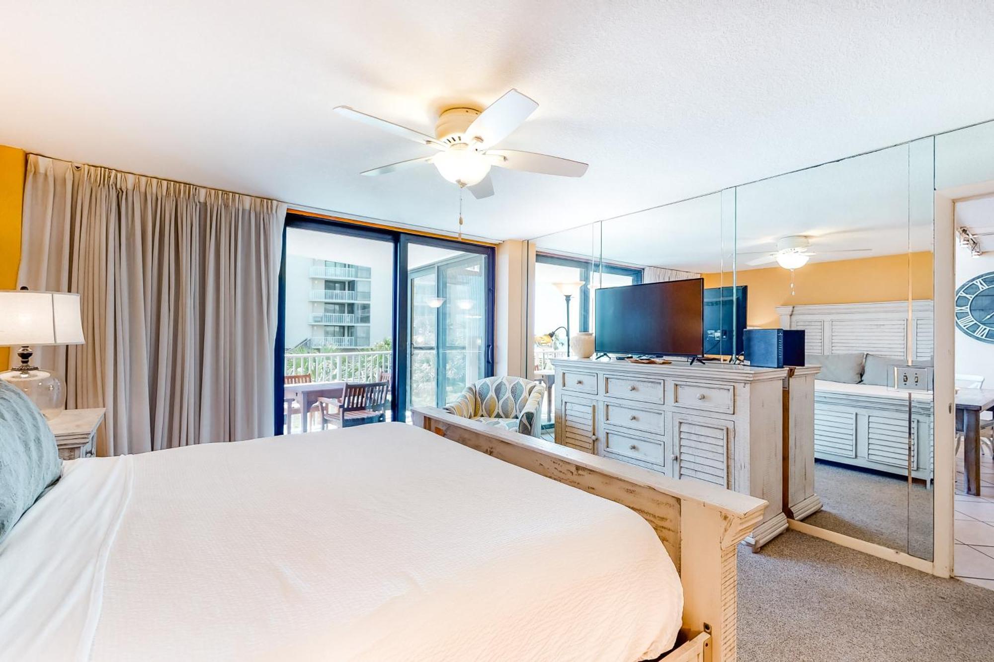The Mainsail * Destin