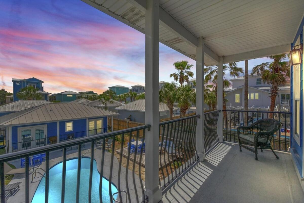 Blu Flamingo Free Golf Cart Priv Pool Steps2beach Holiday home Destin