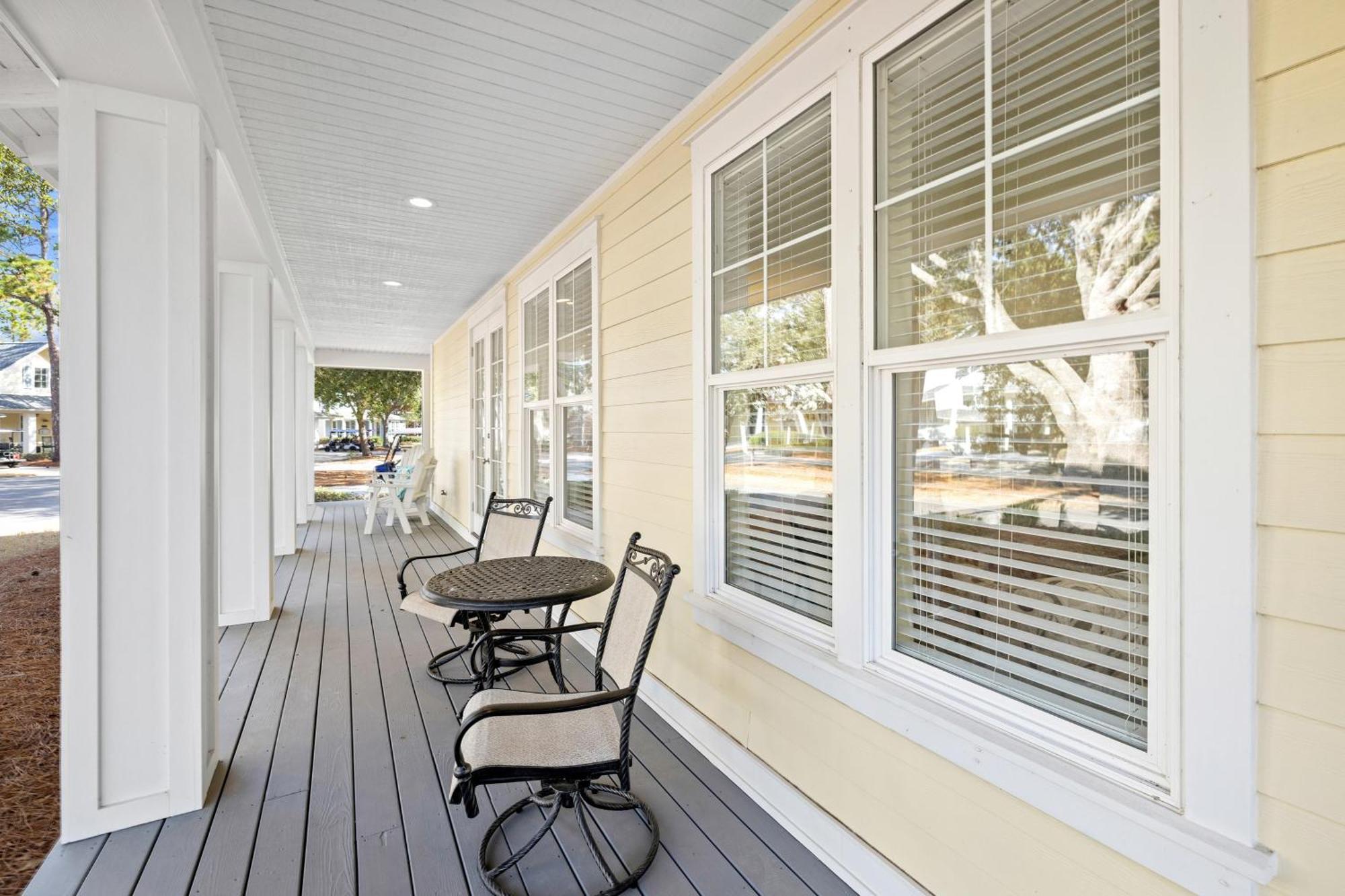 1381 Laurel Grove * Destin