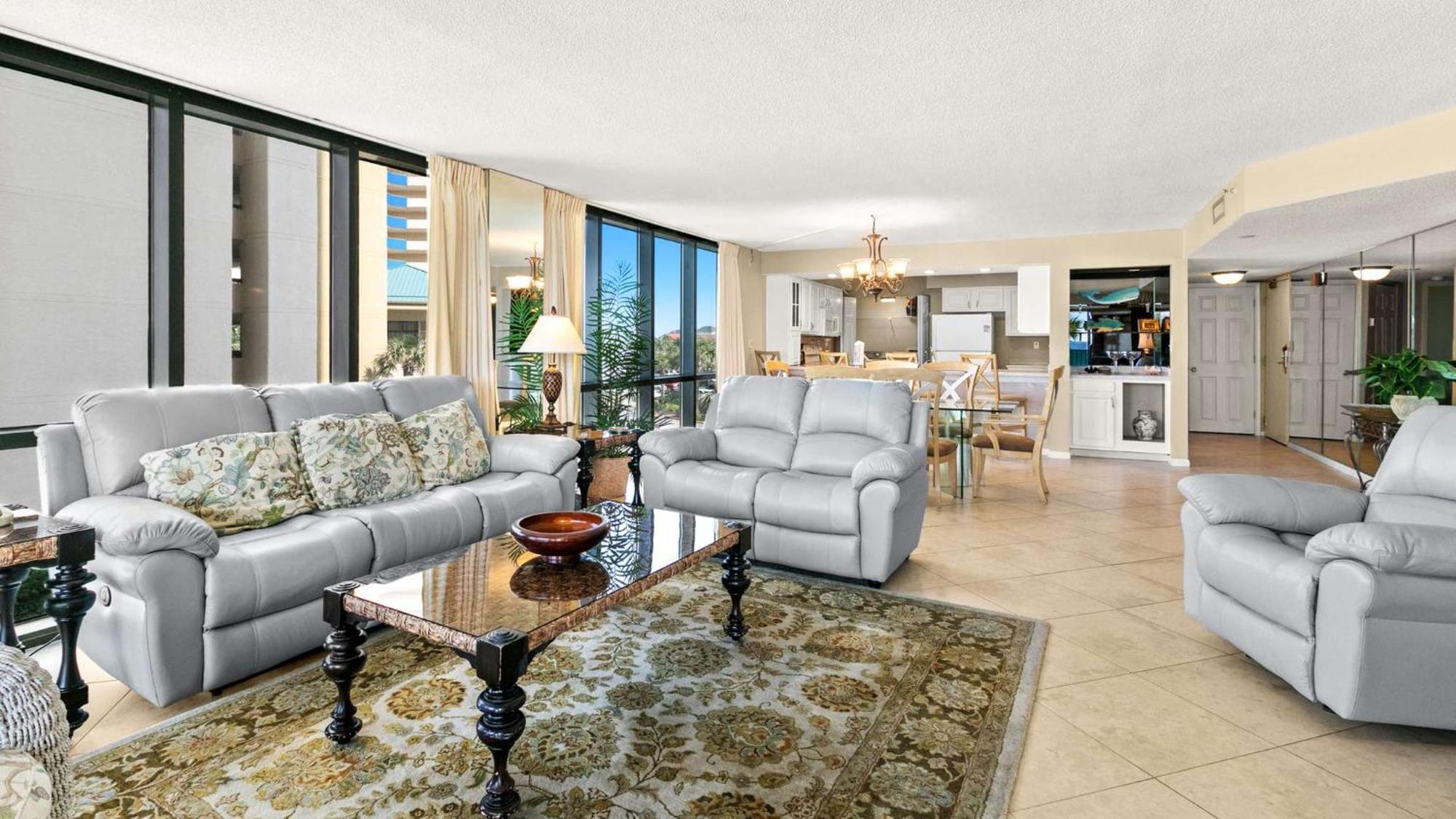 Emerald Towes 306 Front 3rd Floor Holiday home