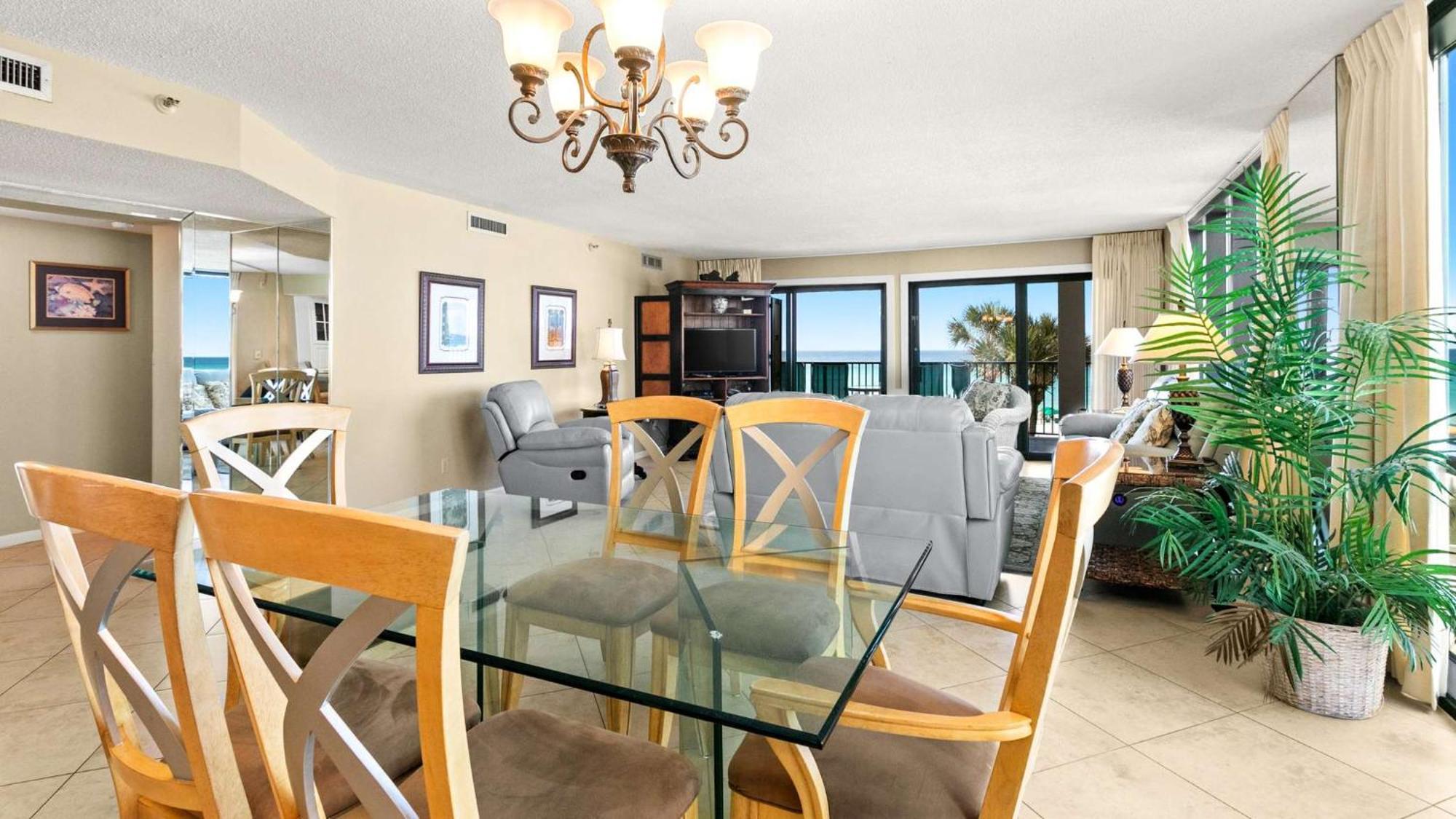 Emerald Towes 306 Front 3rd Floor Destin