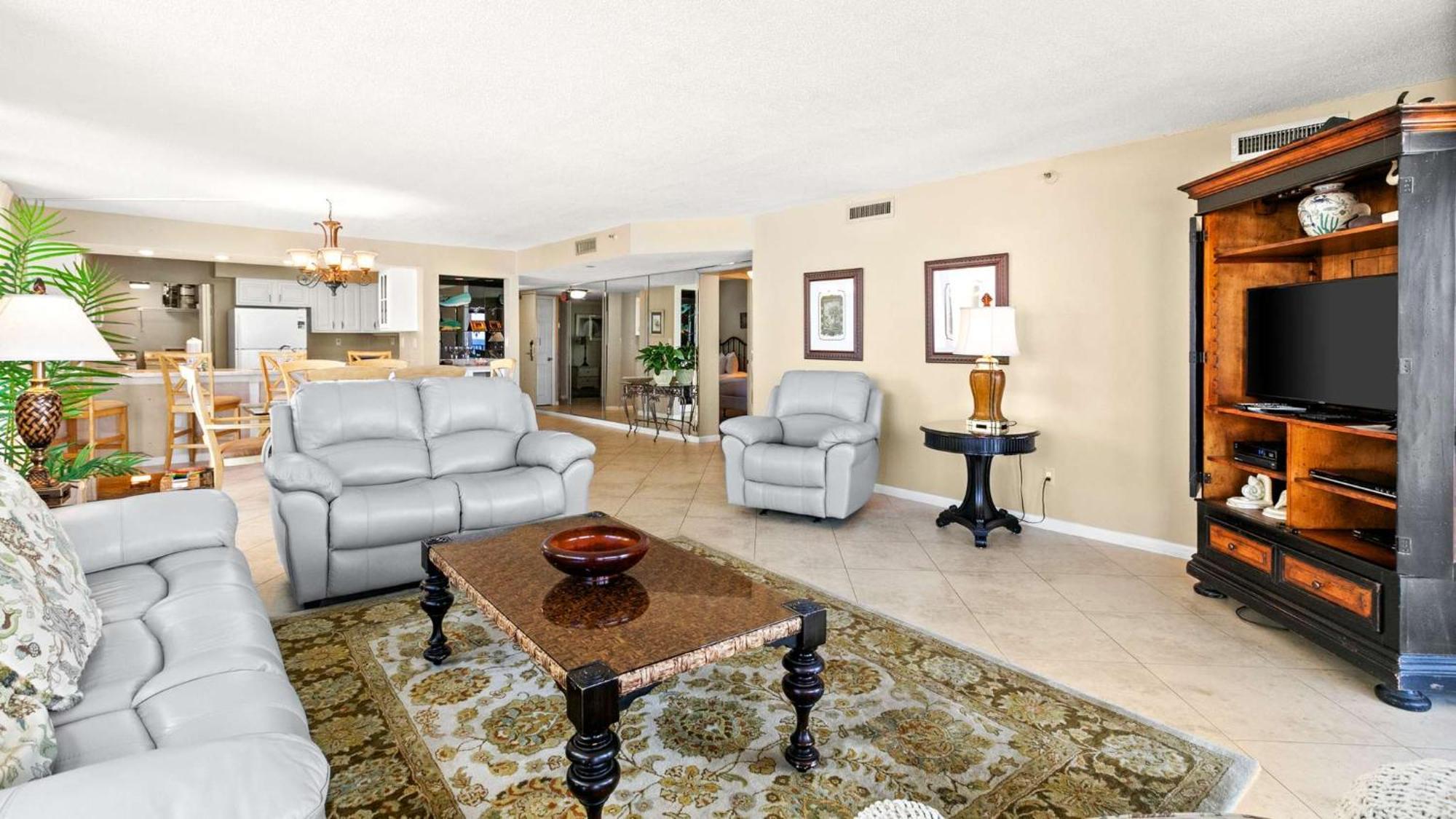 Emerald Towes 306 Front 3rd Floor Holiday home