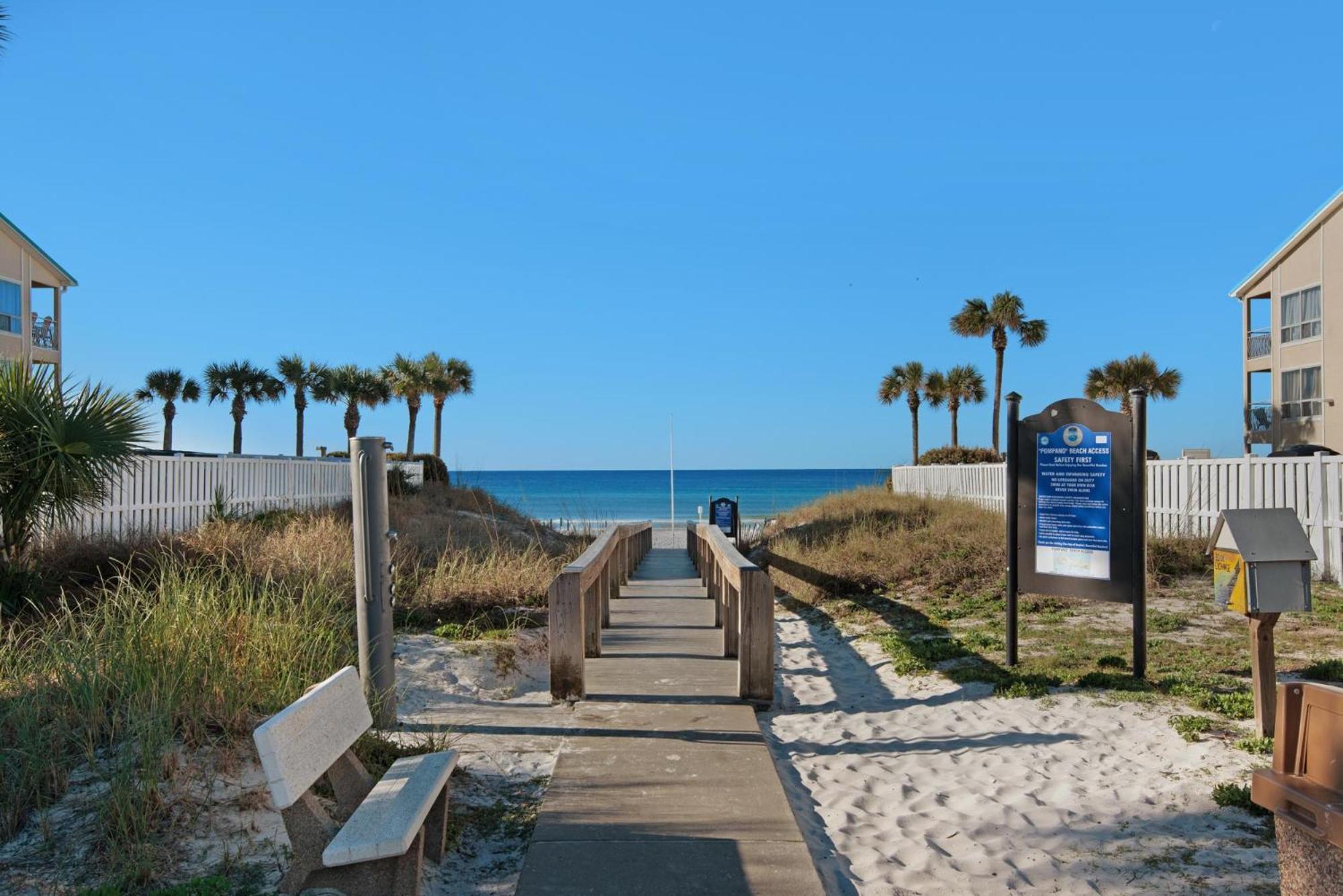Holiday home A Wave Away Destin
