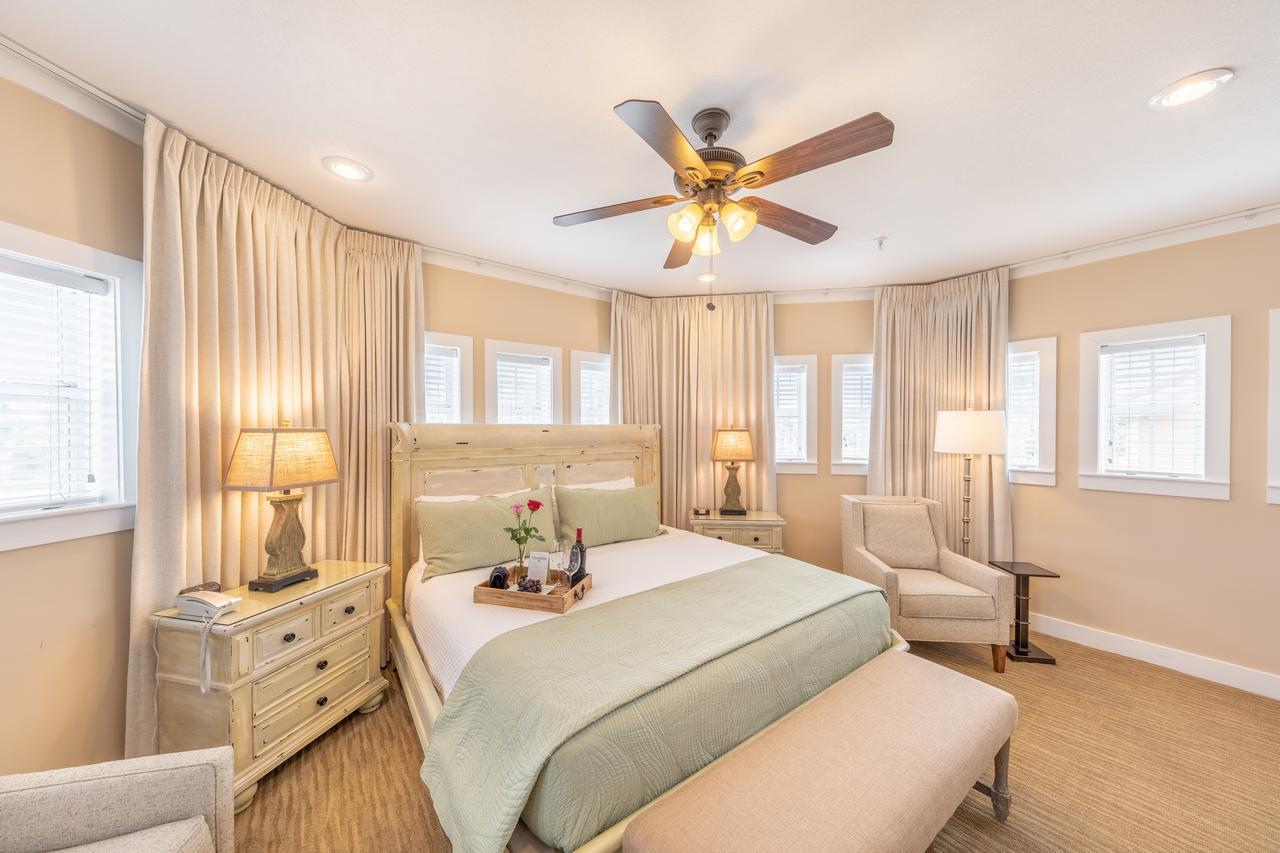 Resort Henderson Park 4*