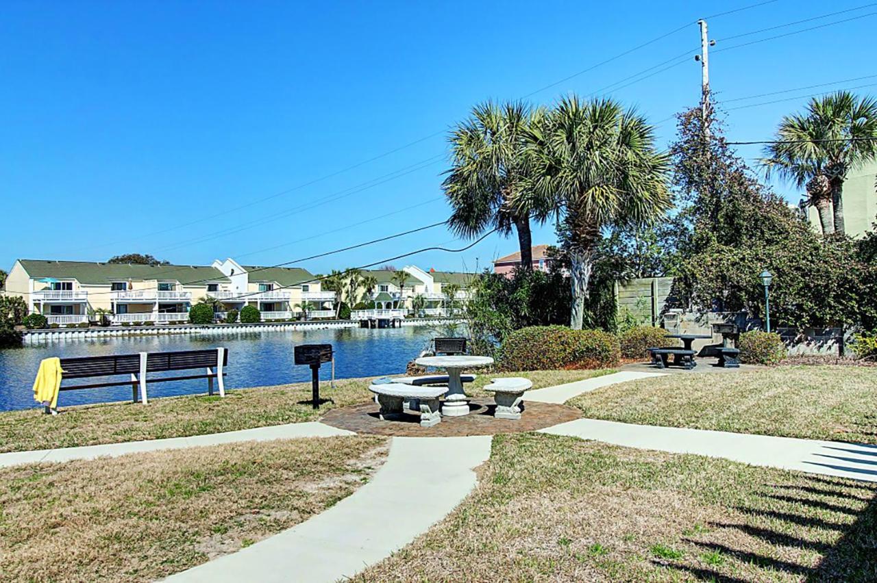 Shoreline Towers 2025 * Destin